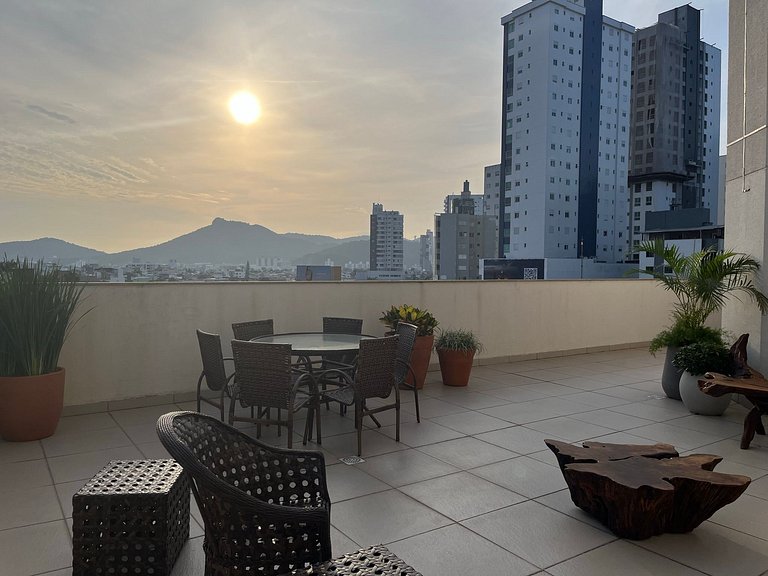FF01- Terraço Privativo| 3 Quartos| 2 Garagens