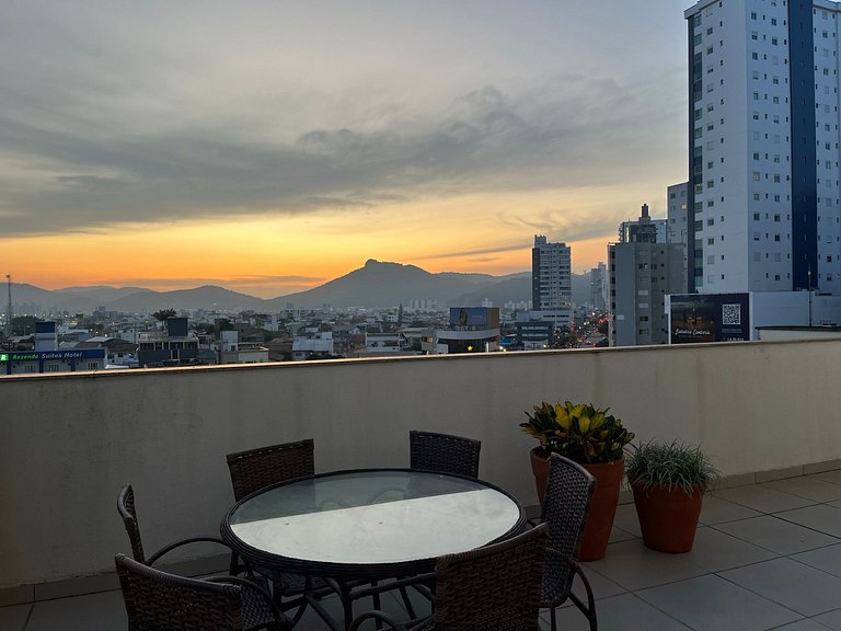 FF01- 3 Quartos com Terraço e próximo Expocentro