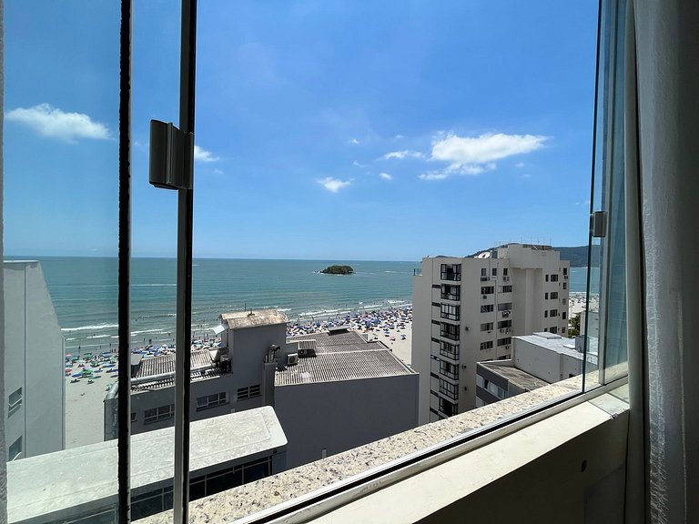 IM01- Pé na areia | 4 Quartos | 2 Vagas de Garagem