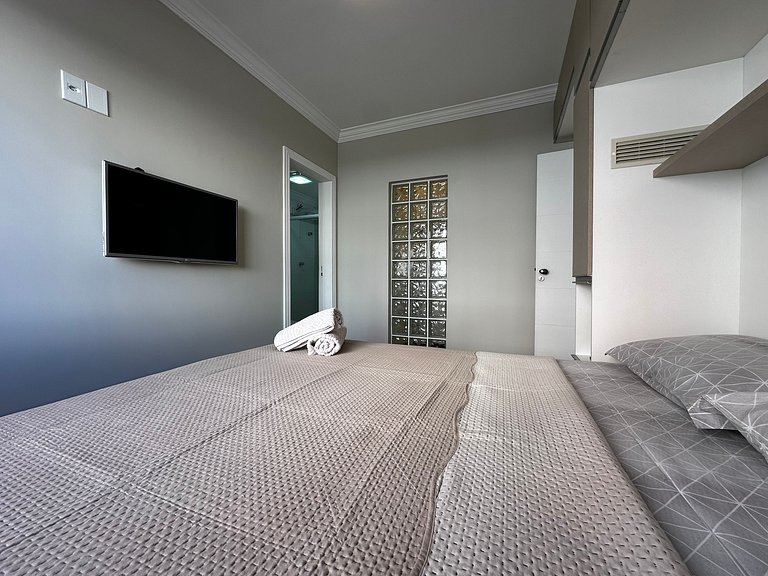 AL01- 1 Bedroom| Foot in the Sand| Sea View| Full