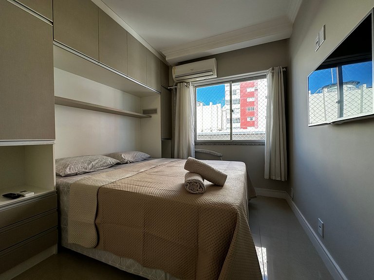 AL01- 1 Bedroom| Foot in the Sand| Sea View| Full