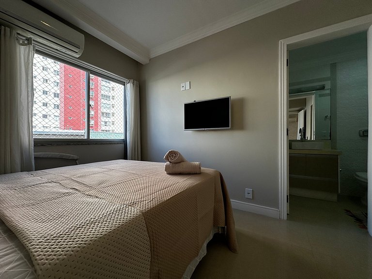 AL01- 1 Bedroom| Foot in the Sand| Sea View| Full