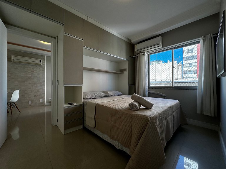 AL01- 1 Bedroom| Foot in the Sand| Sea View| Full