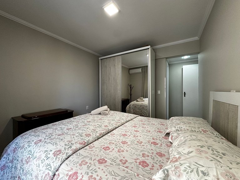 GR01- Pé na areia| 4 Quartos| Terraço c/ Churrasq