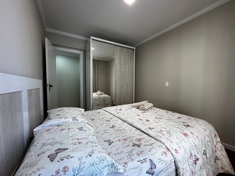 GR01- Pé na areia| 4 Quartos| Terraço c/ Churrasq