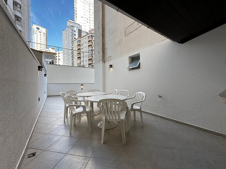GR01- Pé na areia| 4 Quartos| Terraço c/ Churrasq