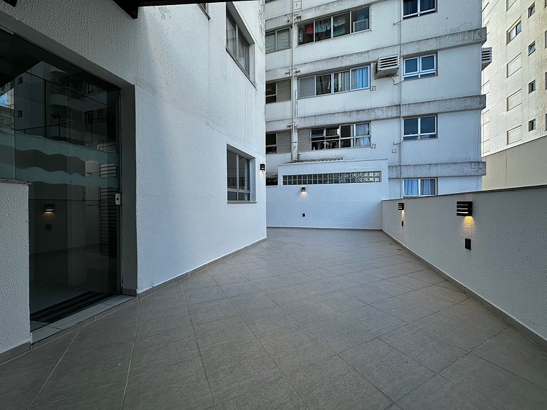 GR01- Pé na areia| 4 Quartos| Terraço c/ Churrasq