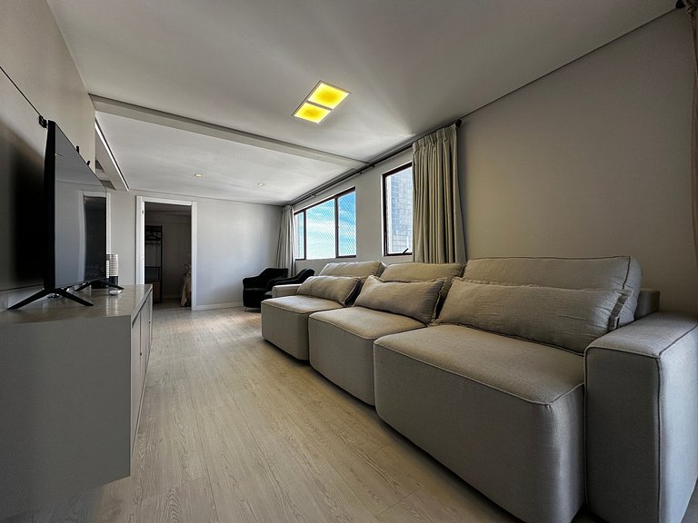 PS01- Cobertura Duplex| Pé na Areia| Churrasqueira