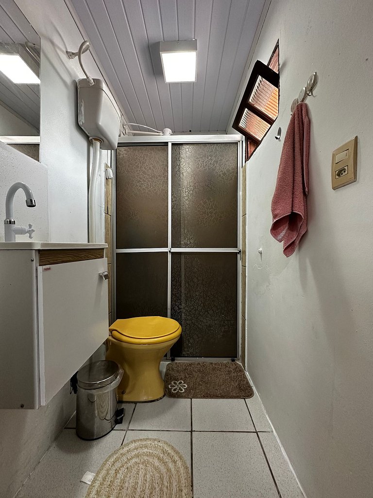 BS01- Casa com Piscina Aquecida e Churrasqueira