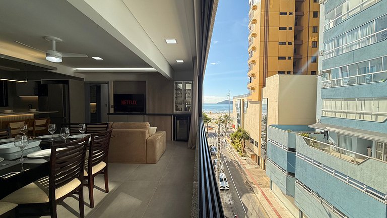 IT02- Reformado| 3 quartos| Vista mar| Churrasq.