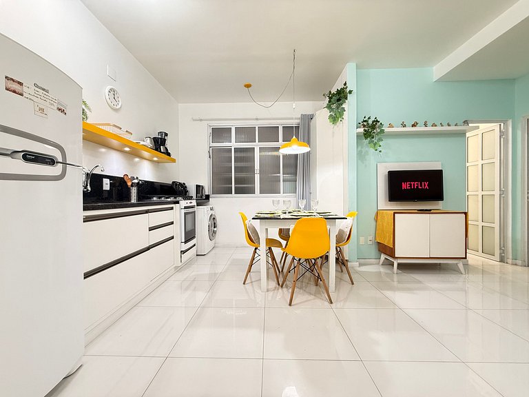 IO01- Pé na Areia| 2 Quartos| Centro