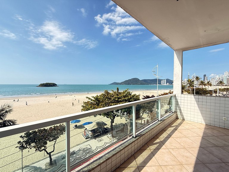 WS01- Pé na Areia com vista fogos de Réveillon