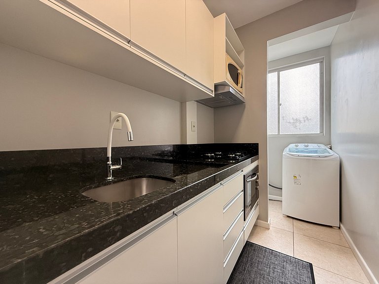 IB02 - Full Apartment, New Kitchen, Near the Beach