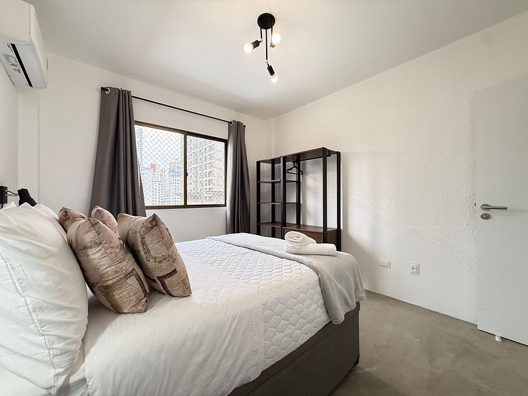 AA02 - 3 Quartos, Churrasqueira e Localização Top