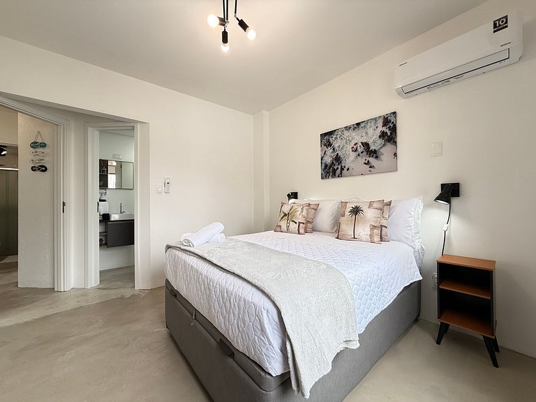 AA02 - 3 Quartos, Churrasqueira e Localização Top