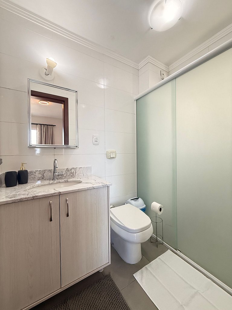 TG01- Apto Amplo com Vista Mar e Tela Proteção