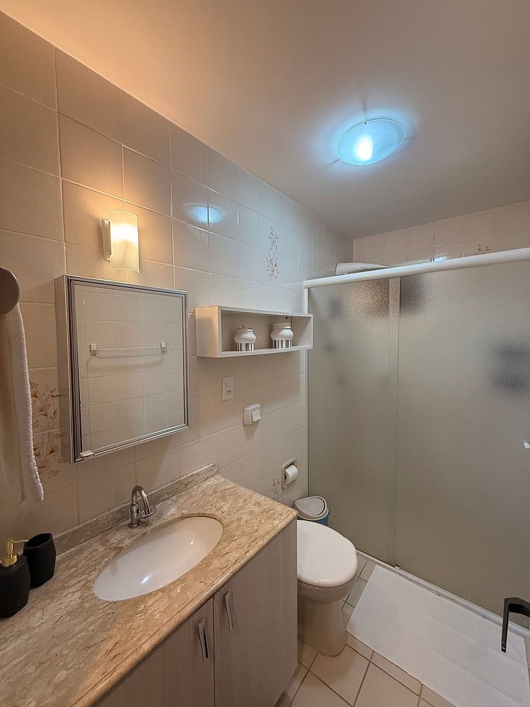 TG01- Apto Amplo com Vista Mar e Tela Proteção