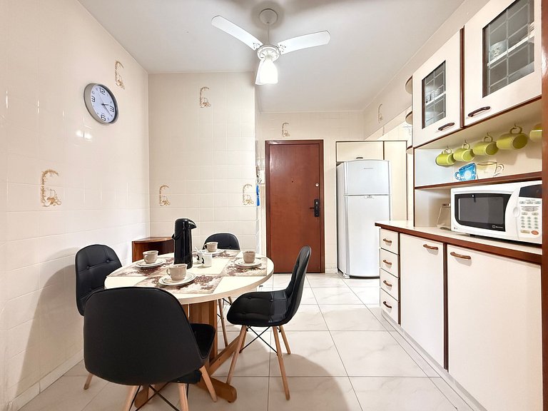 TG01- Apto Amplo com Vista Mar e Tela Proteção