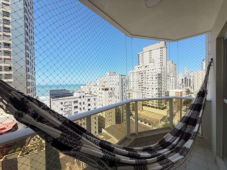 TG01- Apto Amplo com Vista Mar e Tela Proteção