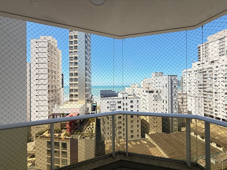 TG01- Apto Amplo com Vista Mar e Tela Proteção