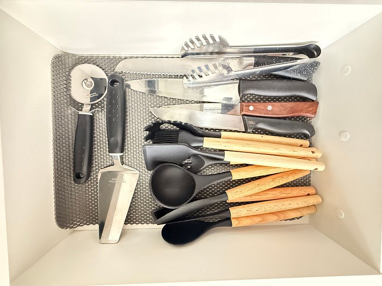 SC02- Apto reformado no centro de BC!