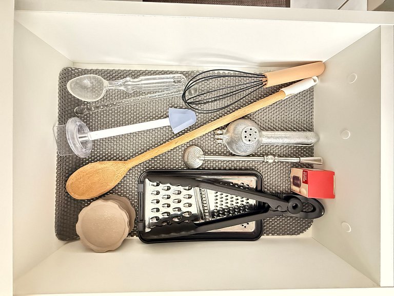 SC02- Apto reformado no centro de BC!