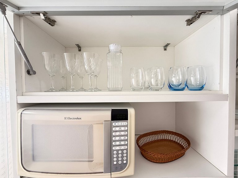 SC02- Apto reformado no centro de BC!