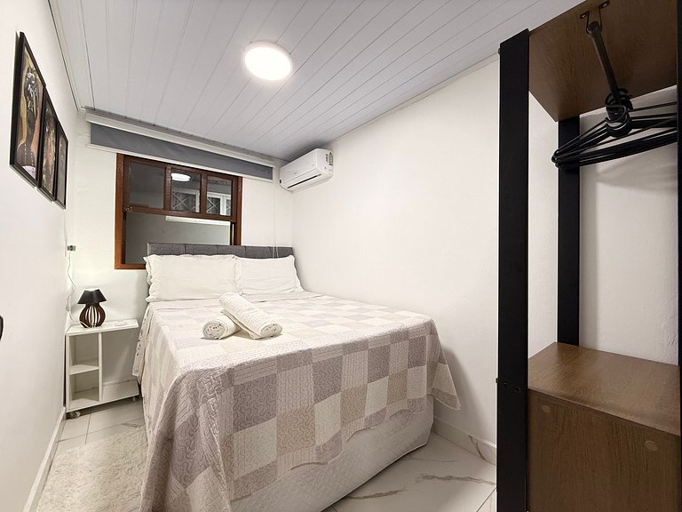 BS01- Casa com Piscina Aquecida e Churrasqueira