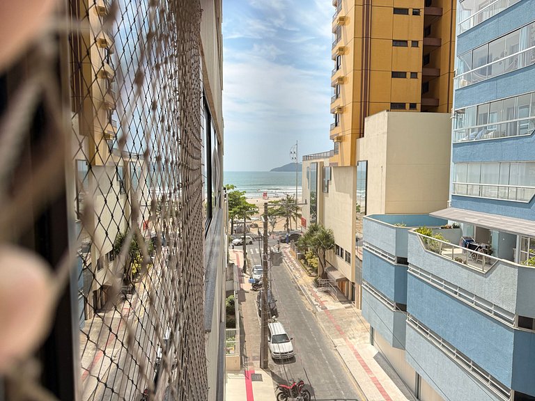 IT03 - Conforto com Vista Mar a 50m da Praia