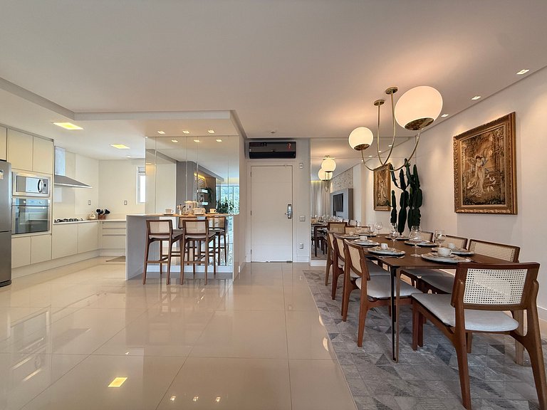 CA04- 3 Suites alto padrão e 2 vagas de garagem