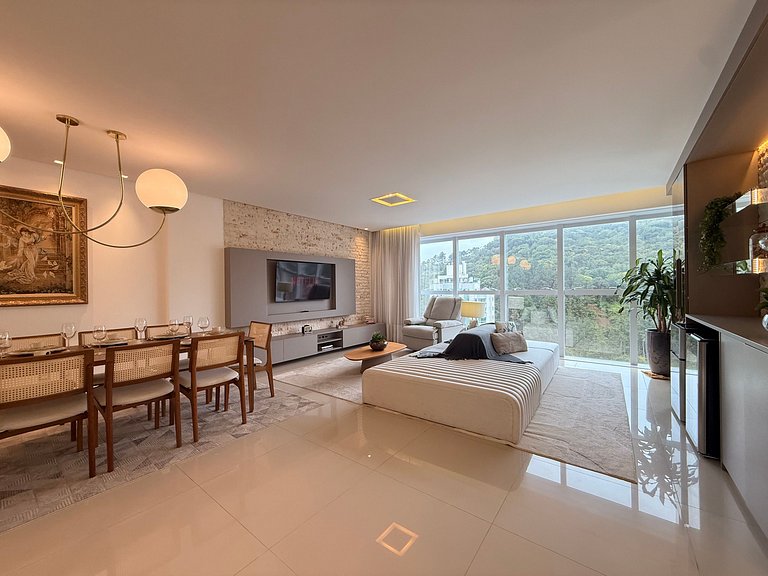 CA04- 3 Suites alto padrão e 2 vagas de garagem