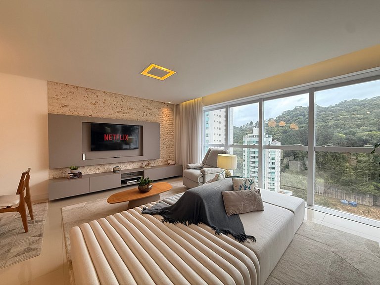 CA04- 3 Suites alto padrão e 2 vagas de garagem