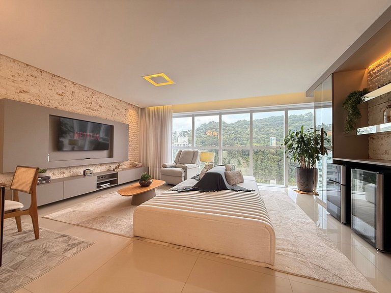 CA04- 3 Suites alto padrão e 2 vagas de garagem