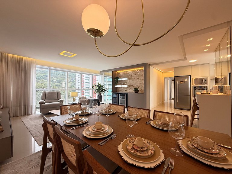 CA04- 3 Suites alto padrão e 2 vagas de garagem