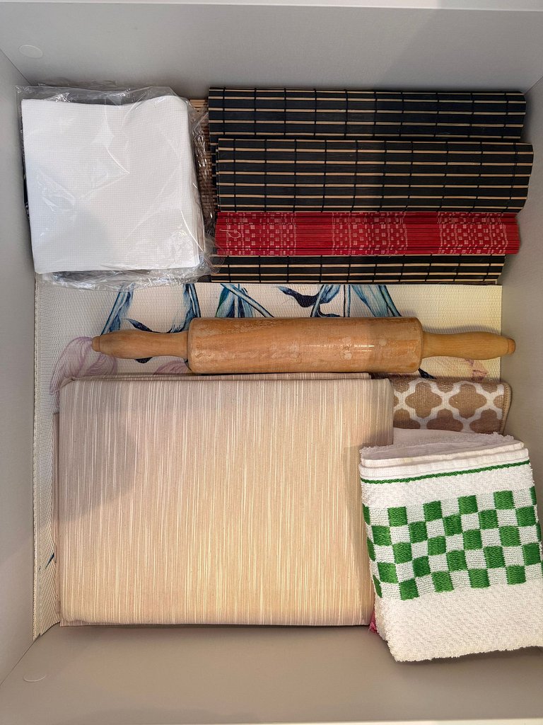 CA04- 3 Suites alto padrão e 2 vagas de garagem