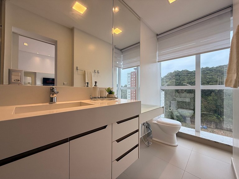 CA04- 3 Suites alto padrão e 2 vagas de garagem