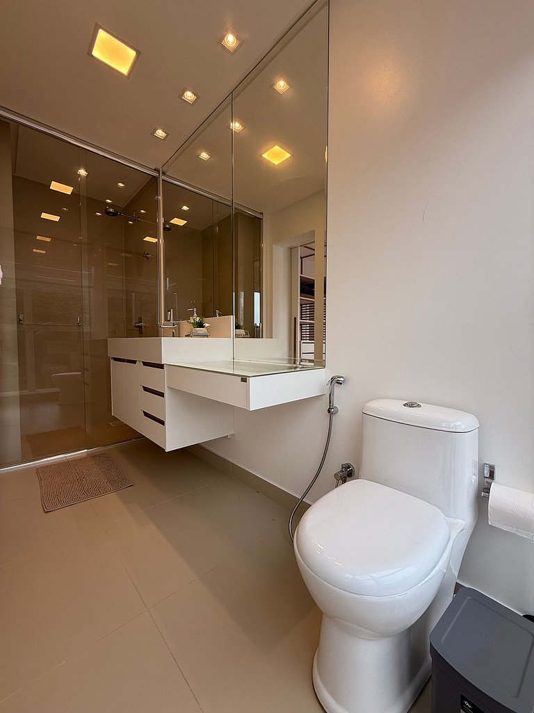 CA04- 3 Suites alto padrão e 2 vagas de garagem