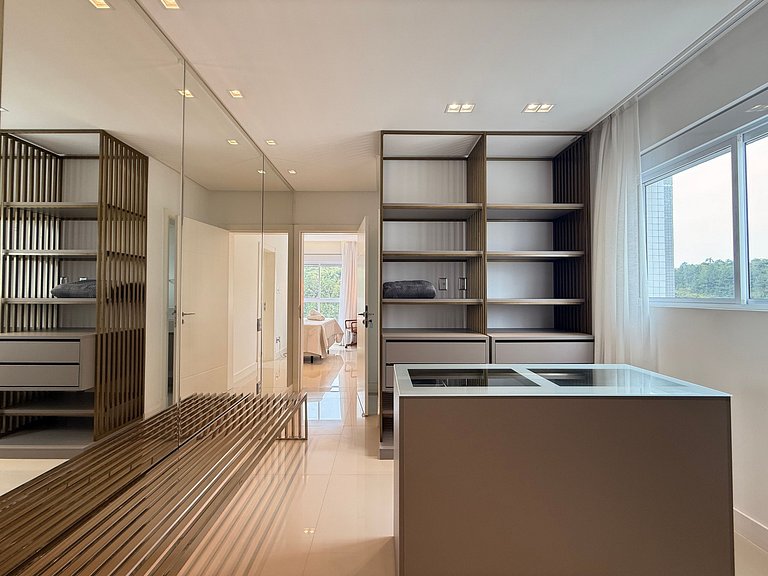 CA04- 3 Suites alto padrão e 2 vagas de garagem