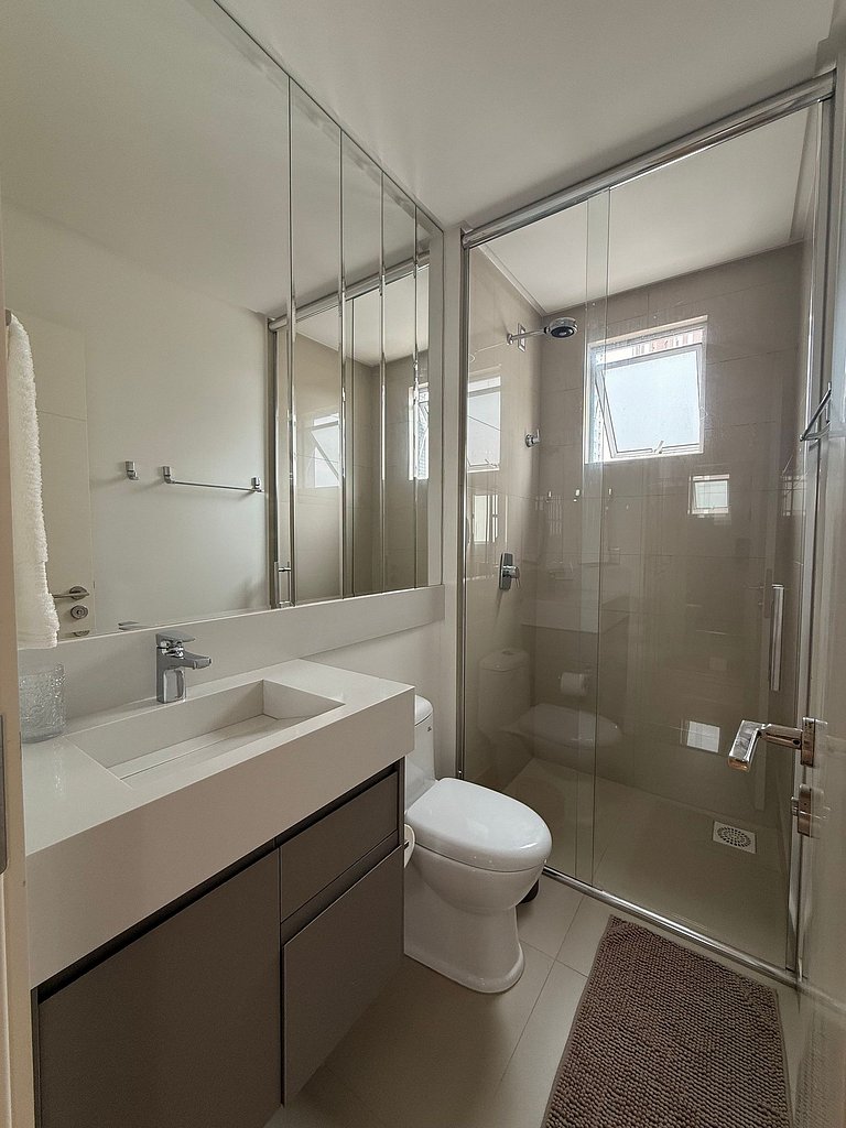 CA04- 3 Suites alto padrão e 2 vagas de garagem