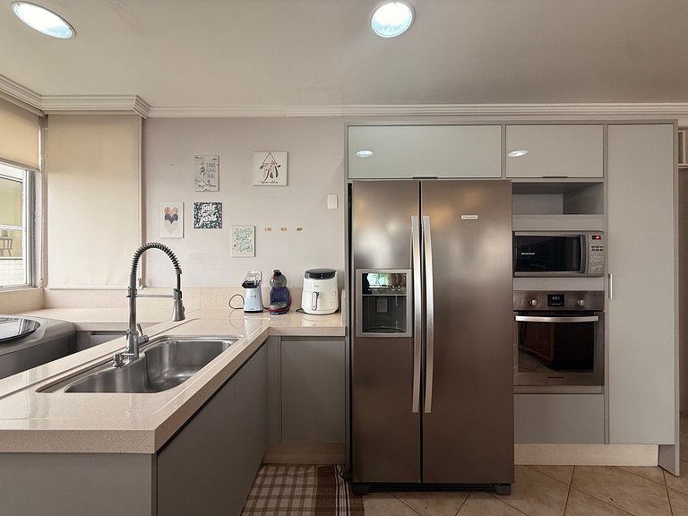 WS01- Pé na Areia com vista fogos de Réveillon