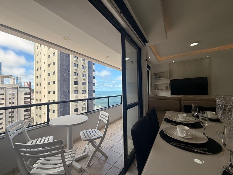 IT04- Vista mar, churrasqueira a 50m da orla