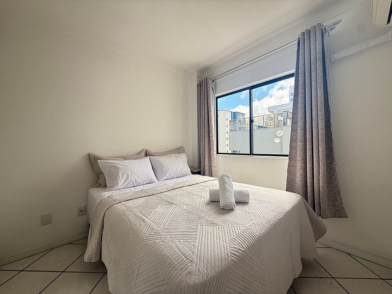 IT04- Vista mar, churrasqueira a 50m da orla