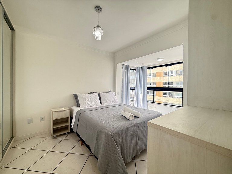 IT04- Vista mar, churrasqueira a 50m da orla