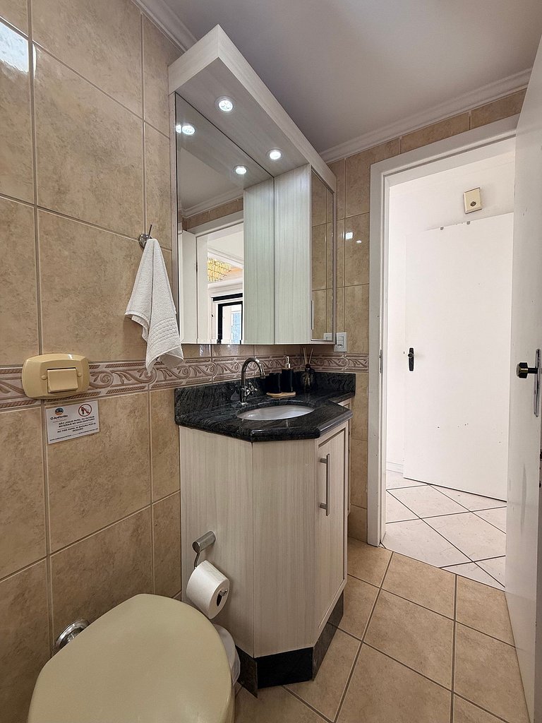 IT04- Vista mar, churrasqueira a 50m da orla