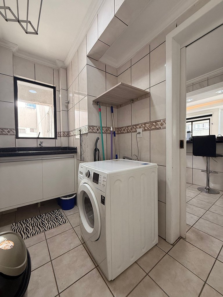 IT04- Vista mar, churrasqueira a 50m da orla