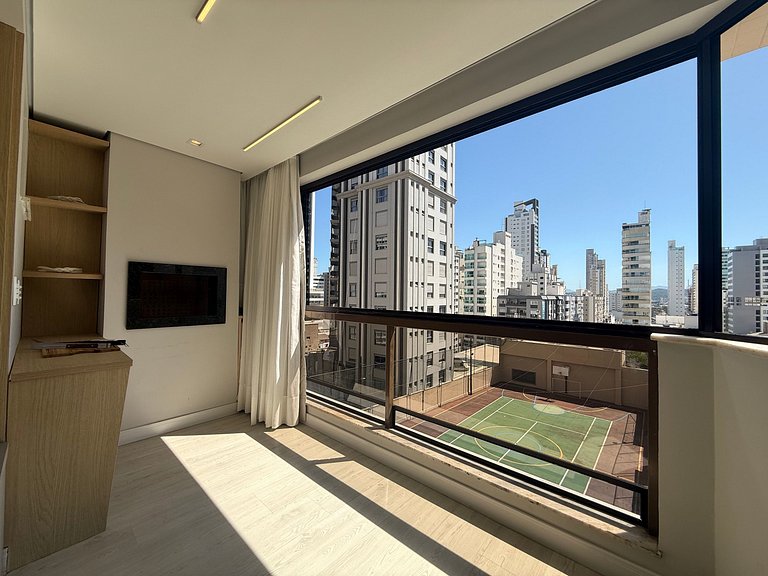 AT02- Sobre o Shop. Atlântico com churrasqueira