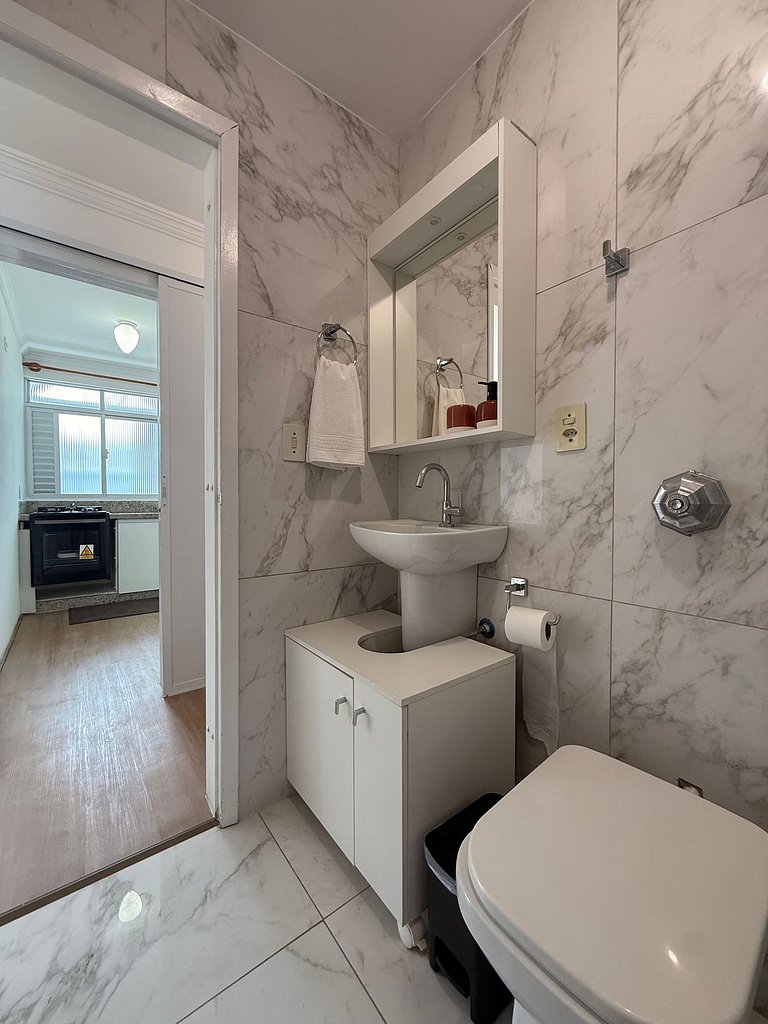 PC01- Apto Reformado c/ Lazer Completo e Piscina