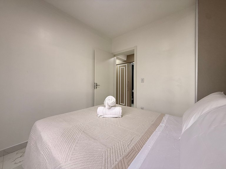 MS07 - Apartamento moderno com vista para o mar