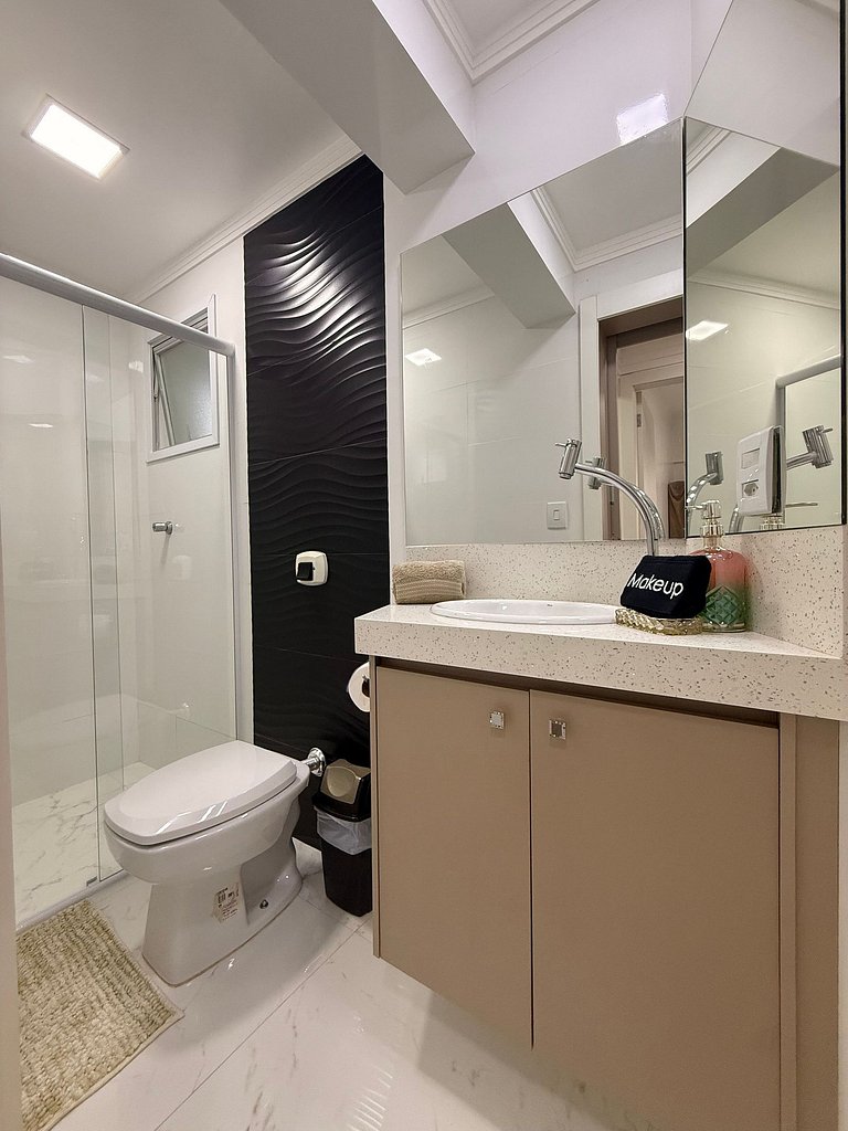 MS07 - Apartamento moderno com vista para o mar