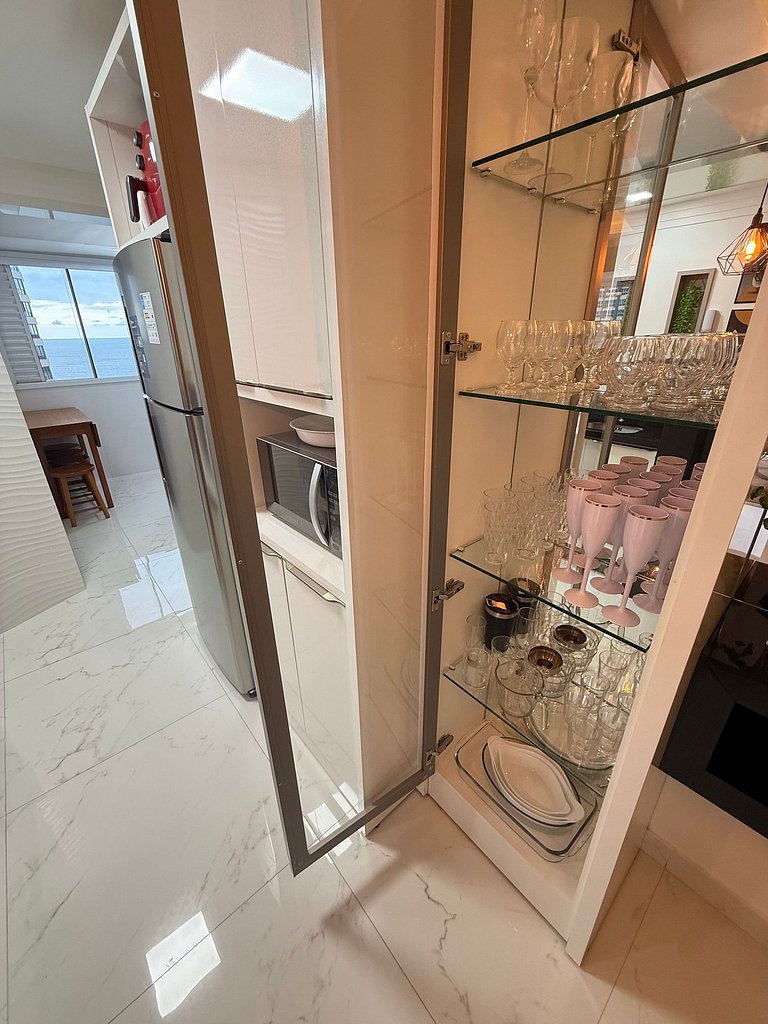 MS07 - Apartamento moderno com vista para o mar